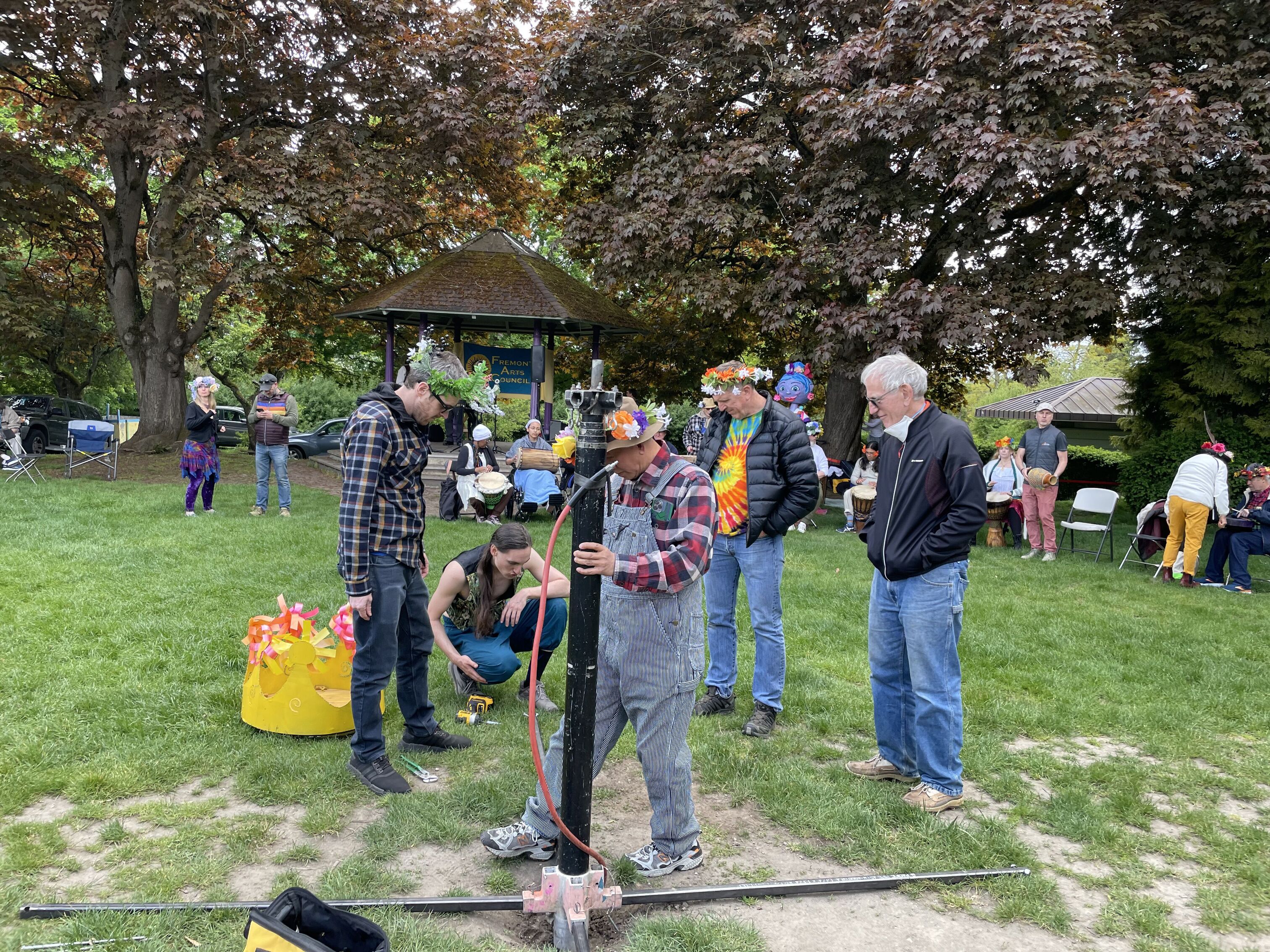 Maypole setup