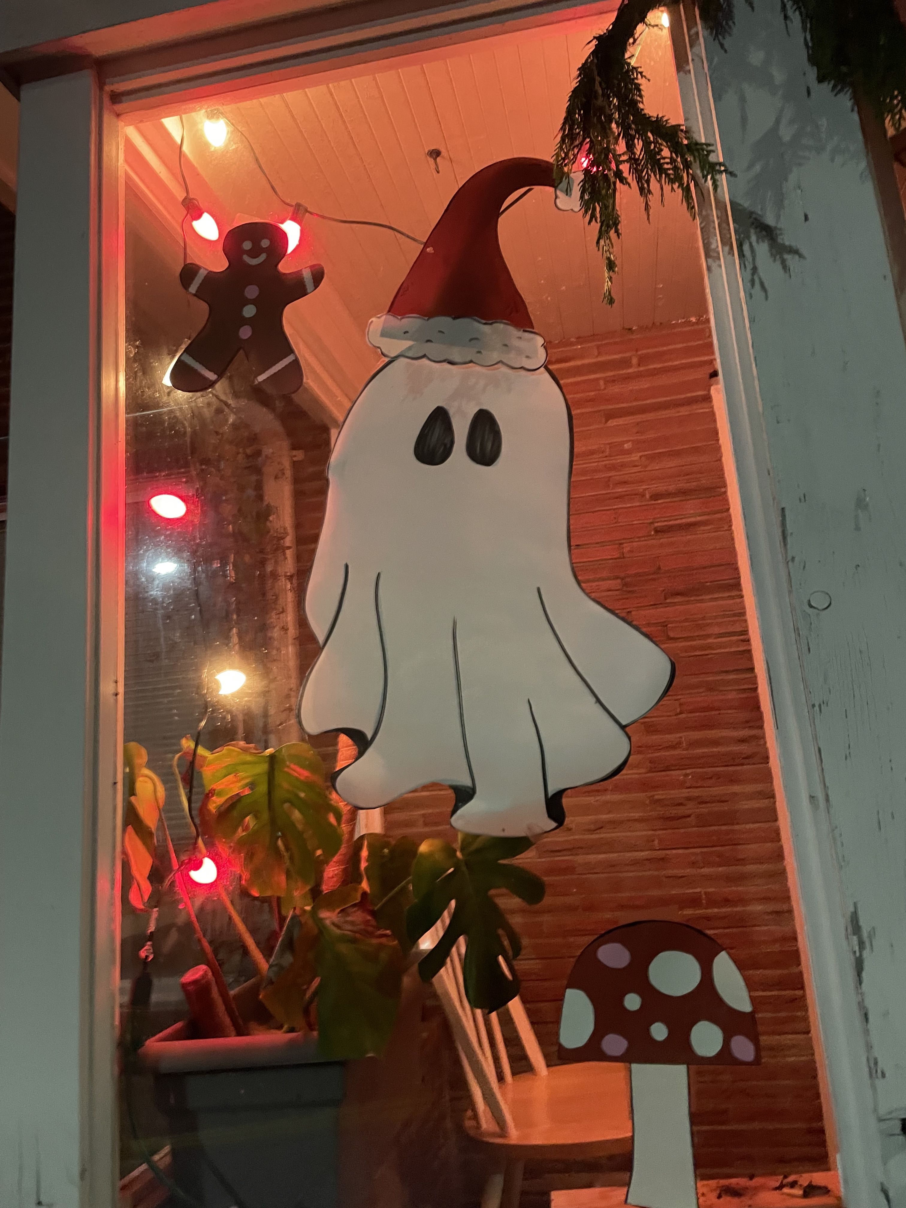 Ghosties - 2023 - Yule 3